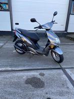 YAMAHA  Jog R  25km, Fietsen en Brommers, Scooters | Yamaha, Niet ingevuld, JogR of RR, Tweetakt, Gebruikt