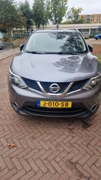Nissan Qashqai 1.6 Dig-t 120KW 2WD 2015 Grijs, Voorwielaandrijving, 65 €/maand, 1618 cc, USB