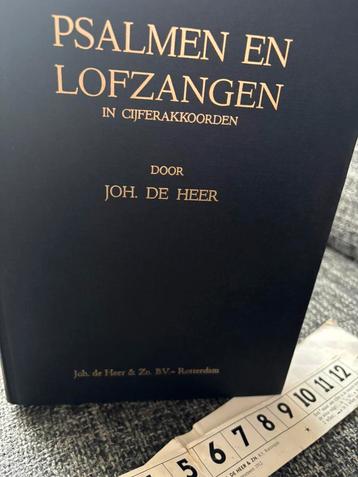 CIJFERAKKOORDEN  PSALMEN EN TOONWIJZER  ( zie foto’s) JDH beschikbaar voor biedingen