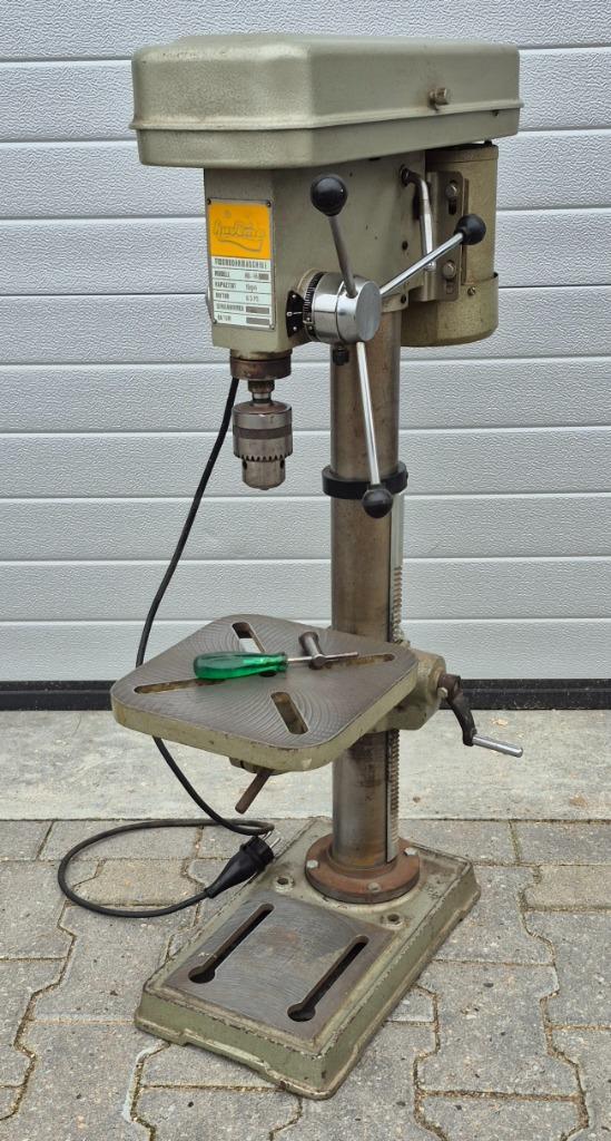 Huvema HU-16B Kolomboormachine, Doe-het-zelf en Verbouw, Gereedschap | Boormachines, Gebruikt, Kolomboormachine, 400 tot 600 watt