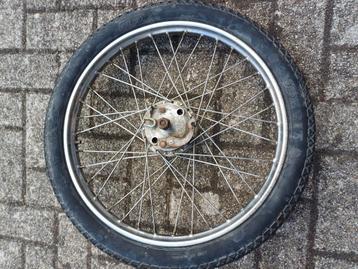 voor wiel spaakwiel 17 inch met remanker gebruikt beschikbaar voor biedingen