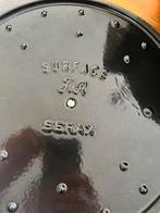 Model: Surface Pot M surface serax by sergio herman, Huis en Inrichting, Ophalen of Verzenden, Zo goed als nieuw, Gietijzer, Koekenpan of Braadpan
