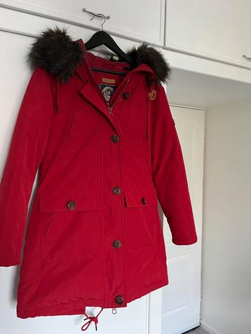 Superdry damesjas maat 38 als nieuw en heerlijk warm beschikbaar voor biedingen