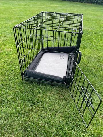 Bench voor kleine hond (of voor een kat) - inklapbaar beschikbaar voor biedingen