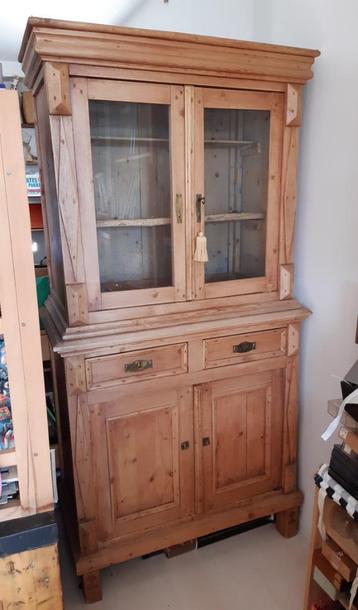 Kast, vintage / antiek beschikbaar voor biedingen