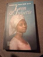 Leon & Juliette - Annejett van der Zijl 16, Ophalen of Verzenden, Zo goed als nieuw, Annejett van der Zijl