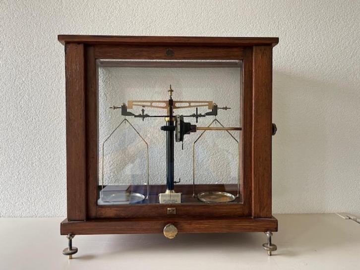 Antieke apothekers weegschaal, Antiek en Kunst, Antiek | Gereedschap en Instrumenten, Ophalen
