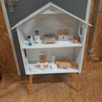 Poppenhuis Petite Amélie met poppenhuismeubels, Ophalen of Verzenden, Zo goed als nieuw, Poppenhuis