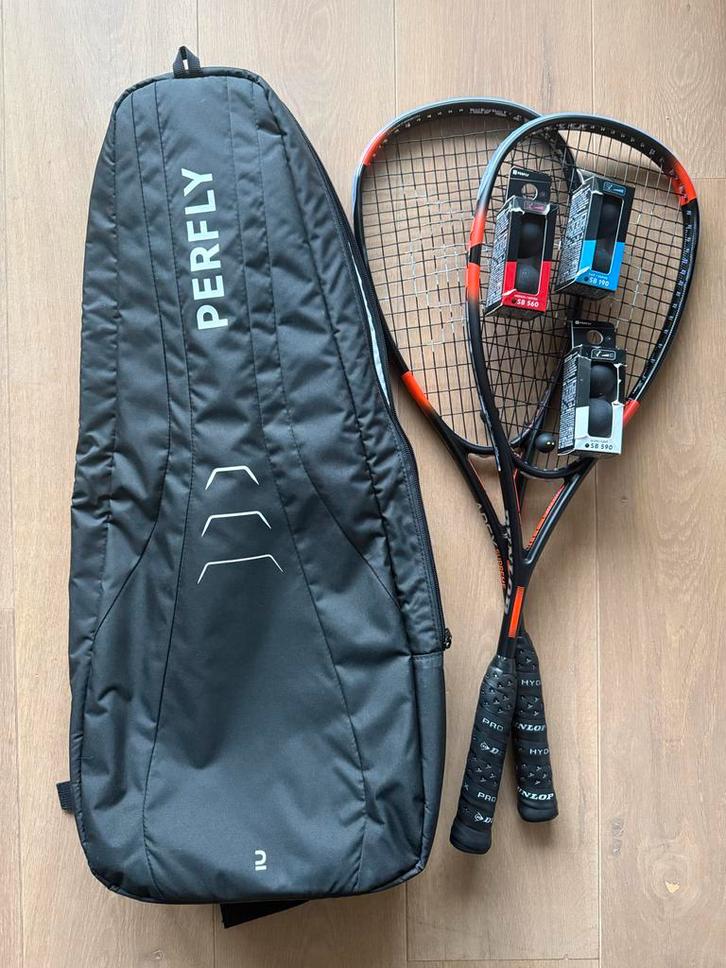 Squash set met 2 rackets en tas, Sport en Fitness, Squash, Zo goed als nieuw, Racket, Met hoes, Verzenden