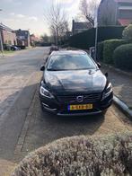 Volvo V60 D6 215pk Plug-in Hybrid 2013 Zwart, Auto's, Volvo, 1849 kg, Zwart, Particulier, Te koop