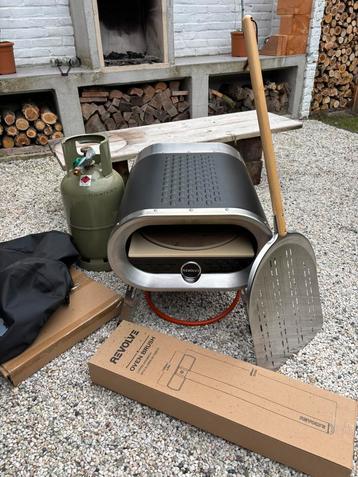 ZGAN Revolve pizzaoven gas met alle access en volle gasfles beschikbaar voor biedingen