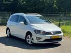 Volkswagen Golf Sportsvan 1.2 TSI Highline /Pano/Navi/Automa, Start-stop-systeem, Gebruikt, Euro 6, 4 cilinders