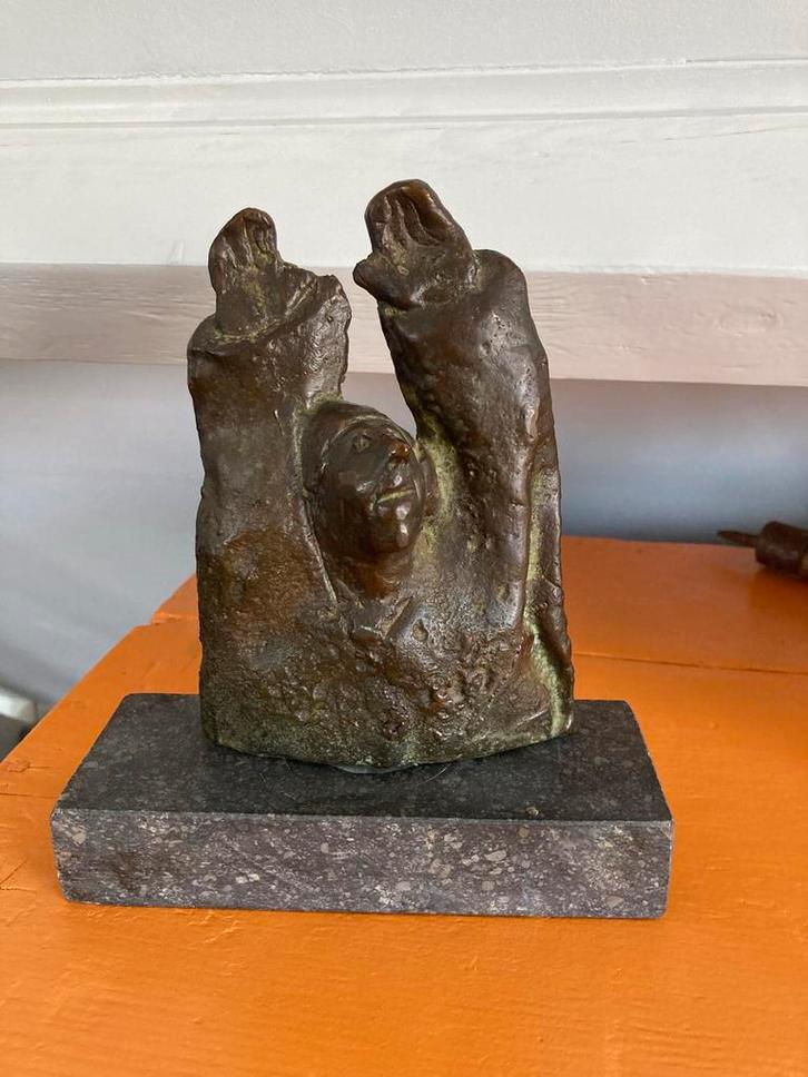 Bronzen sculptuur van Sjer Jacobs Juichende jongen, Antiek en Kunst, Kunst | Beelden en Houtsnijwerken, Ophalen