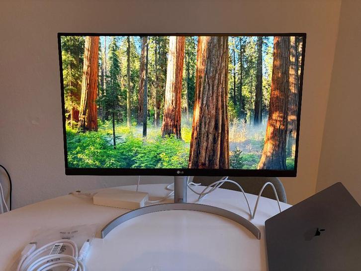 LG 27UL850 27” 4K IPS monitor – USB-C, Computers en Software, Monitoren, Zo goed als nieuw, 60 Hz of minder, DisplayPort, HDMI