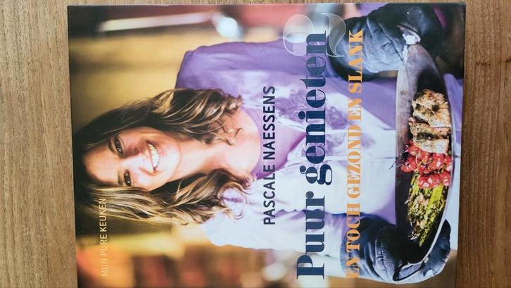 Pascale Naessens - 2, Boeken, Kookboeken, Zo goed als nieuw, Ophalen of Verzenden