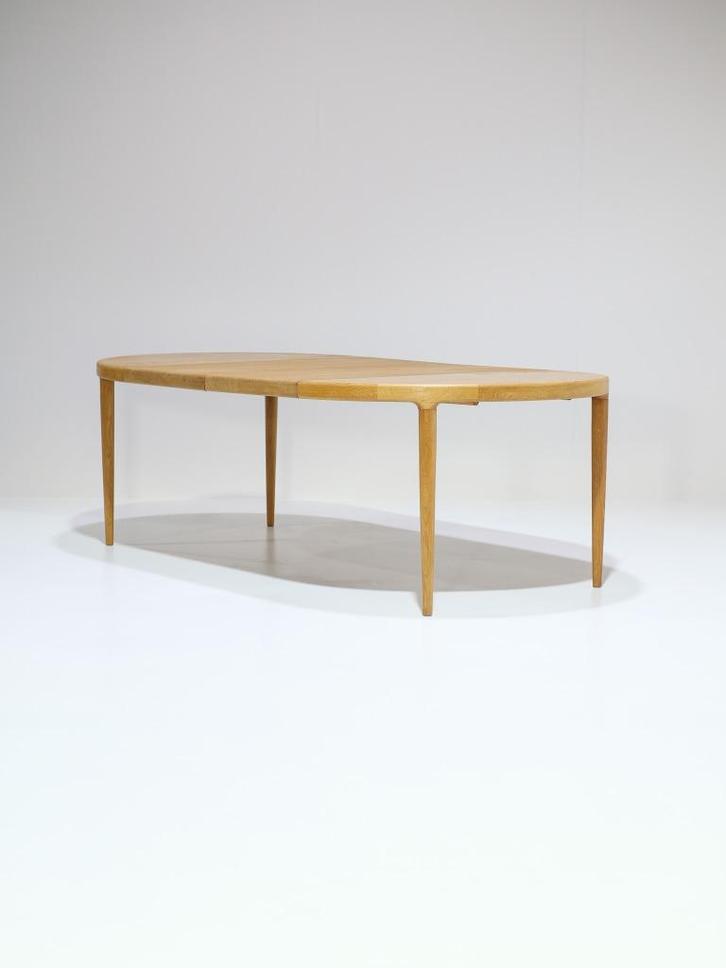 Uitschuifbare eettafel Deens eiken vintage rond ovaal, Huis en Inrichting, Tafels | Eettafels, Zo goed als nieuw, 100 tot 150 cm