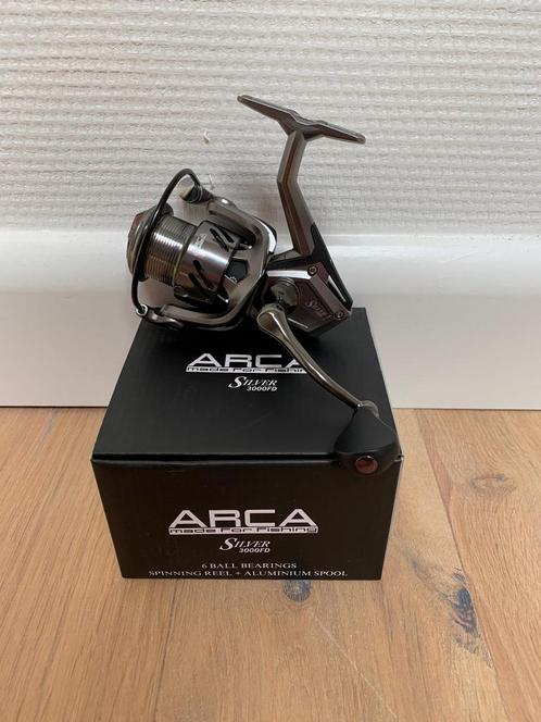 Nieuwe Arca Silver 3000 molen, 6 lagers & aluminium spoel, Watersport en Boten, Hengelsport | Roofvissen, Nieuw, Molen, Ophalen of Verzenden