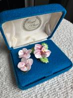 Royal Albert porseleinen broche en clip oorbellen, Ophalen of Verzenden, Zo goed als nieuw, Overige materialen