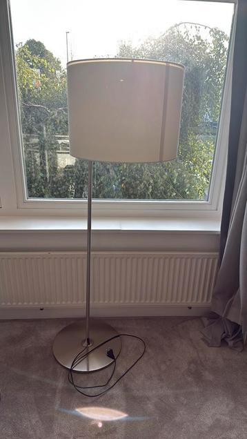 Vloerlamp , LED , 2 standen. 1 meter 60