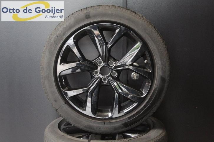Originele Jaguar I-Pace Velgen 20 Inch Winterbanden Pirelli, Auto-onderdelen, Banden en Velgen, Banden en Velgen, Winterbanden