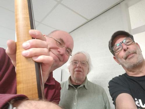 Nederlandstalige band 't Kraakt zoekt solo instrumentalist, Contacten en Berichten, Muziek maken en Bandleden