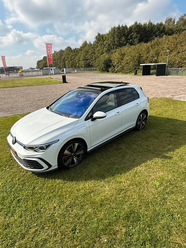 Volkswagen Golf 1.4 GTE 245pk DSG 2020 Wit, Auto's, Volkswagen, Particulier, Golf, ABS, Achteruitrijcamera, Adaptieve lichten