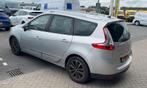 Renault Grand Scenic 1.2 TCE BOSE  85KW 7 Persoons  clima, Auto's, Renault, Voorwielaandrijving, 74 €/maand, Zwart, 4 cilinders