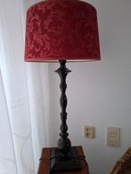 Elegante Staande Lampen 2 stuks met Rode Kap, Huis en Inrichting, Lampen | Vloerlampen, Ophalen, Klassiek, Zo goed als nieuw, Metaal