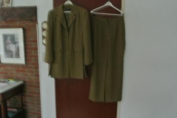 Dames Kostuum Colbert + Pantalon Maat 40 Merk Sao Paulo beschikbaar voor biedingen