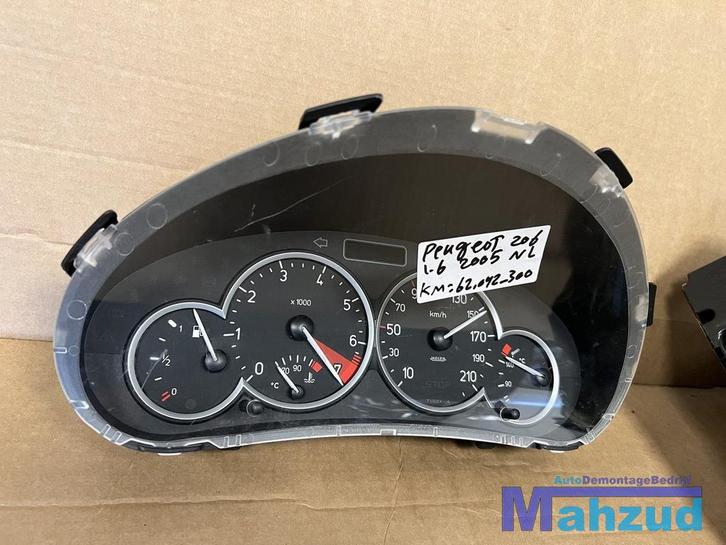 PEUGEOT 206 1.4 KM kilometer teller 1999-2009, Auto-onderdelen, Dashboard en Schakelaars, Peugeot, Gebruikt, Ophalen of Verzenden