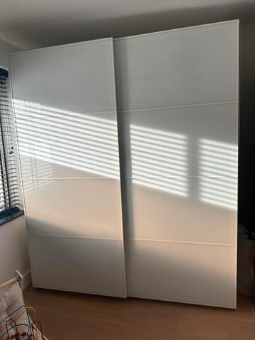 Nieuwe IKEA Pax Schuifdeuren 200x236 beschikbaar voor biedingen