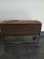 Vintage radio Grundig, type RF 740,, Audio, Tv en Foto, Radio's, Gebruikt, Ophalen of Verzenden, Radio