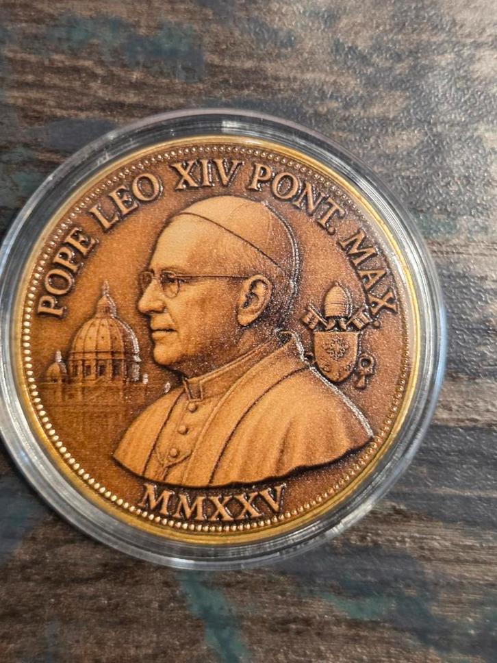 Paus Leo XIV Herdenkingsmunt, Postzegels en Munten, Penningen en Medailles, Ophalen of Verzenden