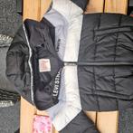 Levi's winterjas, Ophalen of Verzenden, Zo goed als nieuw, Meisje, Jas