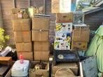 Rommelmarktspullen. 26 dozen en wat losse spullen. ., Diversen, Ophalen, Gebruikt