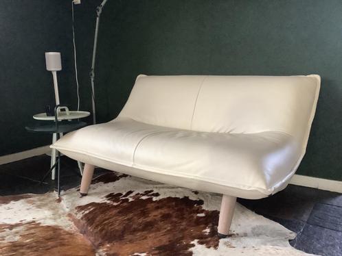 Bank Swoon van Label designed by Gerard & Ivo van den Berg, Huis en Inrichting, Banken | Sofa's en Chaises Longues, Zo goed als nieuw