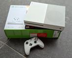 **Xbox One S 1TB met doos + Controller + 3 games**, Spelcomputers en Games, Xbox One S, Ophalen of Verzenden, 1 TB, Met 1 controller