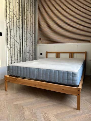 IKEA Bed and Matress | Bedframe & Matrass - afbeelding 2