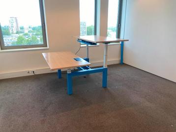 12 x Bench zit/sta bureau Gispen (elektrisch), 160 x 170 cm. beschikbaar voor biedingen