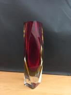 Mooie wijnrode Murano vaas, Ophalen of Verzenden, Zo goed als nieuw, Glas, Minder dan 50 cm