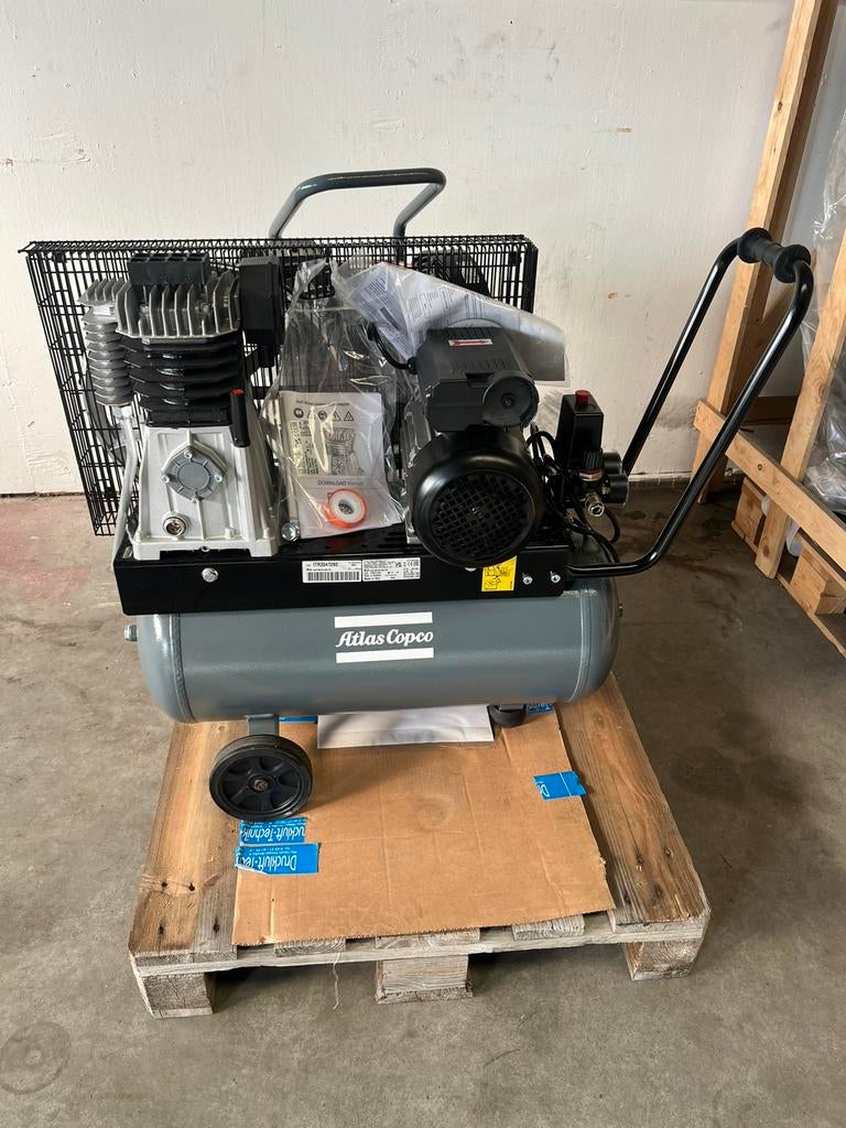 Atlas copco Automan HP3 50 Liter, Doe-het-zelf en Verbouw, Compressors, 100 liter of meer, Ophalen, Zo goed als nieuw, 200 tot 400 liter/min