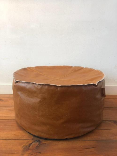 Super mooie vintage poef, vintage design, Huis en Inrichting, Banken | Voetenbanken en Poefen, Zo goed als nieuw, Rond, Ophalen of Verzenden