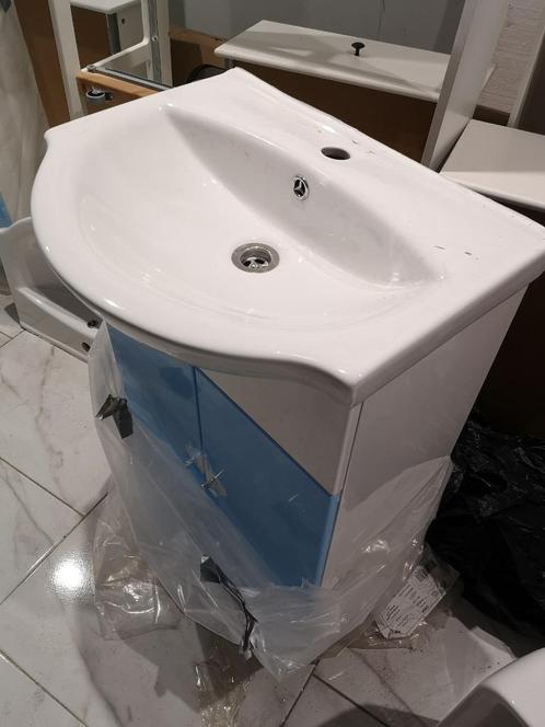 2 badmeubelsets, Doe-het-zelf en Verbouw, Sanitair, Zo goed als nieuw, Wastafel, Ophalen