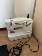 Naaimachine merk medion, Hobby en Vrije tijd, Naaimachines en Toebehoren, Ophalen of Verzenden, Zo goed als nieuw, Naaimachine