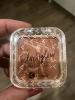 3x blush Velvet Glow, Ophalen of Verzenden, Nieuw, Roze, Wangen