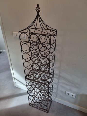 Metalen Wijnrek - 1,62m - wijn houder kan ik twee delen beschikbaar voor biedingen