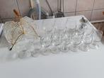 Collectie 28 Vintage Borrelglaasjes + Rek met onderzetters, Ophalen of Verzenden, Zo goed als nieuw, Borrel- of Shotglas