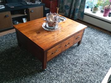 Antieke Kersenhouten Tafel met Laden & Wieltjes beschikbaar voor biedingen