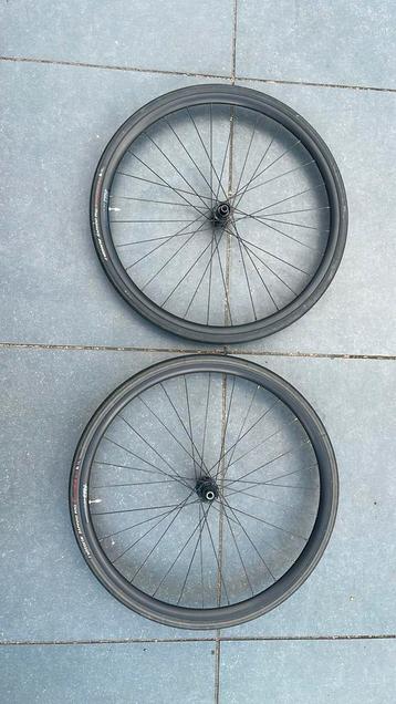 Wielset Cannondale RD2.1. Let op, kapotte achtervelg beschikbaar voor biedingen