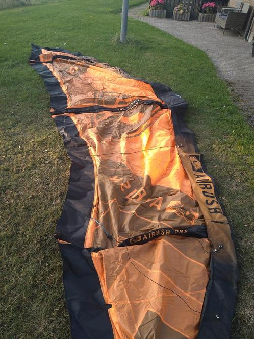 Airush DNA 10m2 Kite set, Watersport en Boten, Kitesurfen, Gebruikt, Kite, 10 m², Geen board, Ophalen of Verzenden